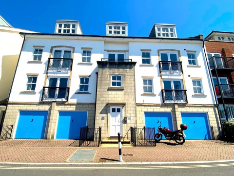 View Full Details for Commercial Road, Weymouth