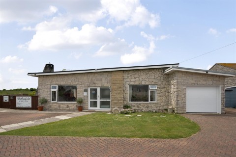 View Full Details for Bungalow & Cattery Business, Avalanche Road, Southwell,Portland